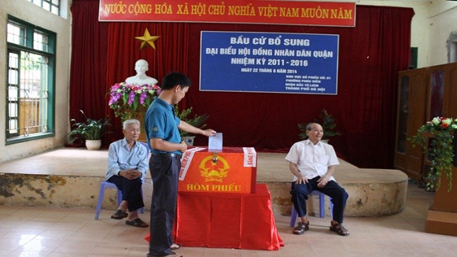 Hai quận mới của Hà Nội bầu bổ sung HĐND